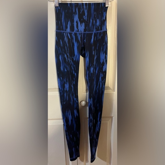 Lululemon Wunder Under High Rise Legging  Painted Animal Sprinkler Black/Blue 2 - Picture 3 of 6